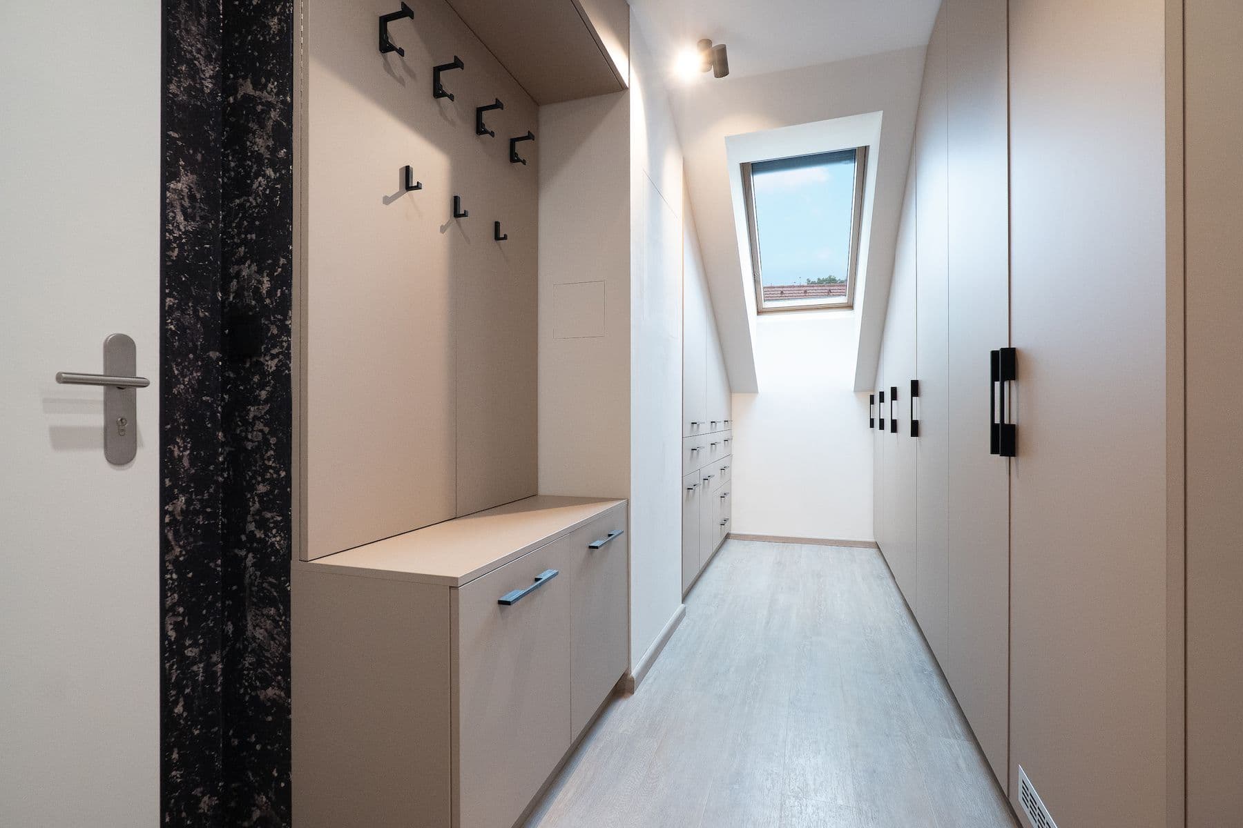 2 bedroom with open-plan kitchen flat for sale, 136 m², U Kopečku, Tuchoměřice, Středočeský Region 2 bedroom with open-plan kitchen flat for sale, 136 m², U Kopečku, Tuchoměřice, Středočeský Region