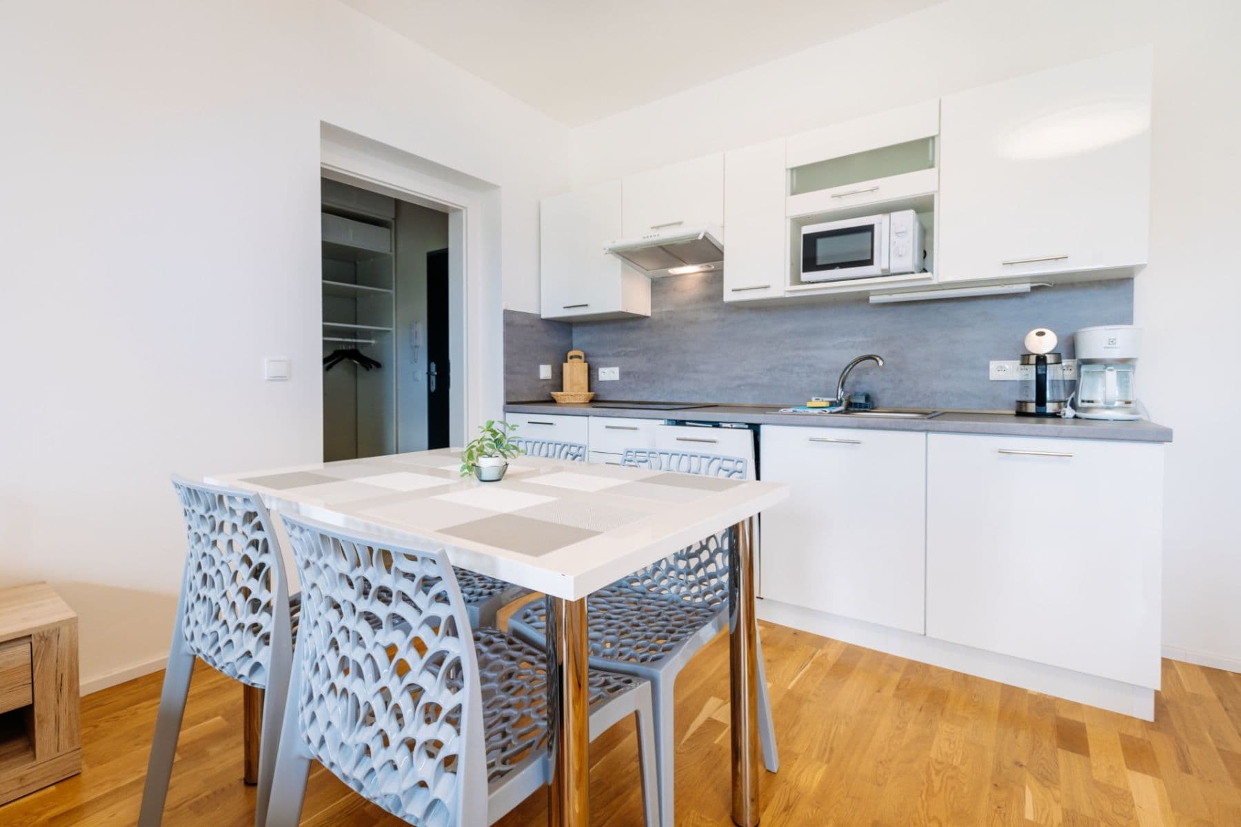 Studio flat for sale, 37 m², Loučná pod Klínovcem, Ústecký Region Studio flat for sale, 37 m², Loučná pod Klínovcem, Ústecký Region