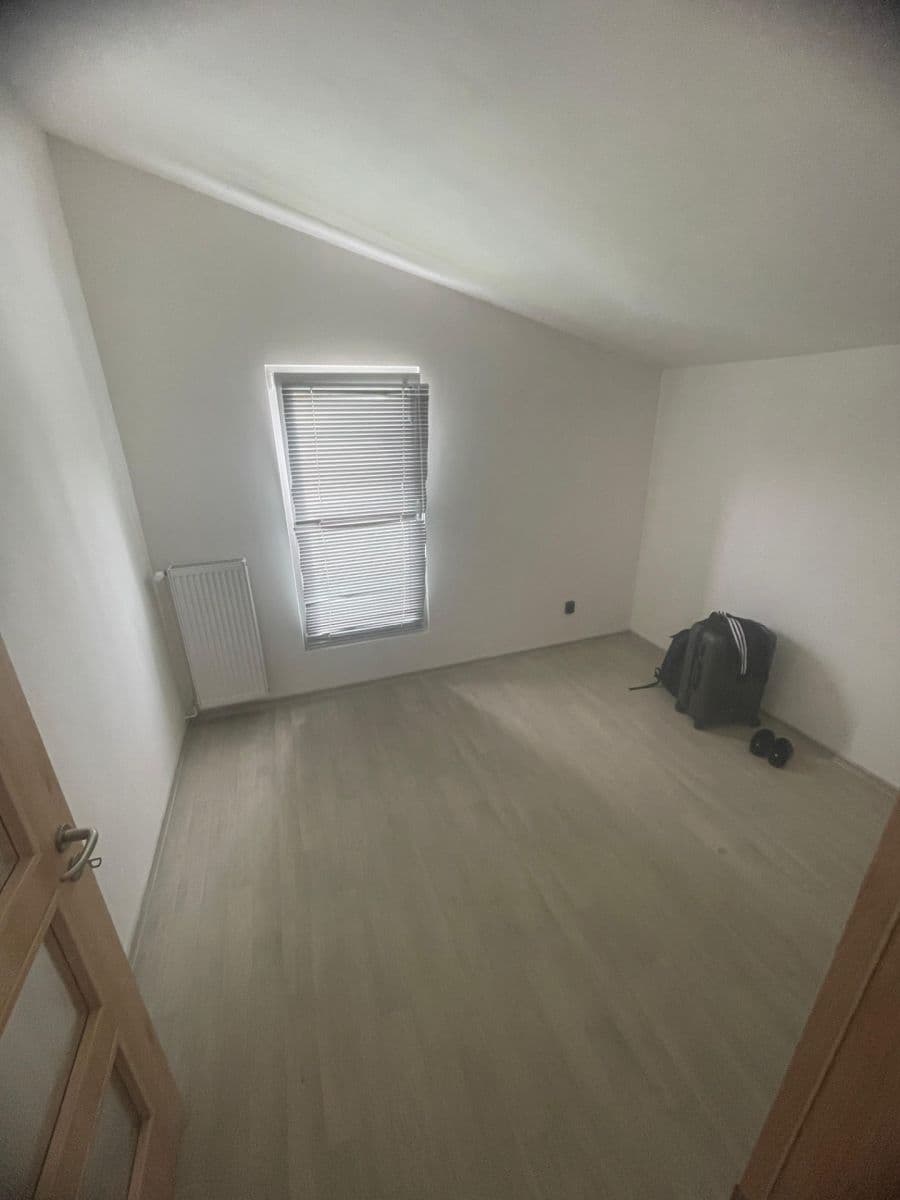 house to rent, 100 m², Lysá, Kamenice, Středočeský Region house to rent, 100 m², Lysá, Kamenice, Středočeský Region