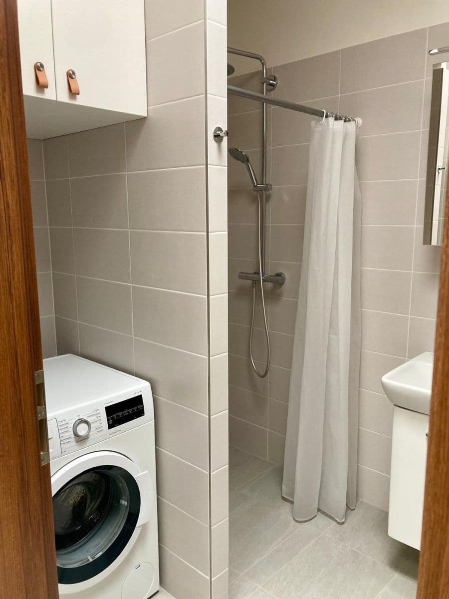 2 bedroom flat to rent, 60 m², Kytín, Středočeský Region 2 bedroom flat to rent, 60 m², Kytín, Středočeský Region