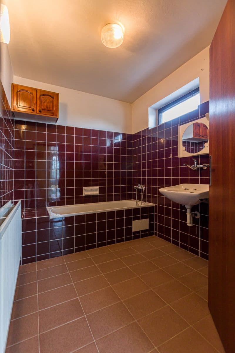 house for sale, 300 m², Ľ. Štúra, Veľké Kostoľany, Trnavský Region house for sale, 300 m², Ľ. Štúra, Veľké Kostoľany, Trnavský Region