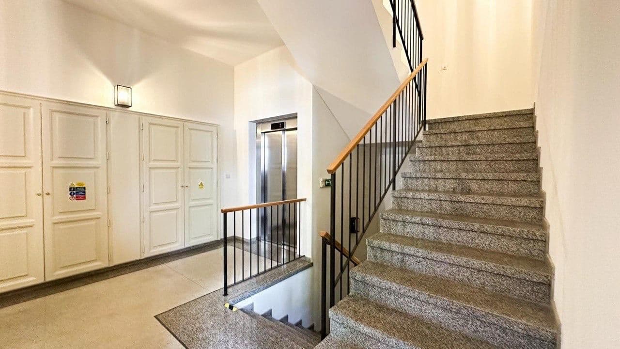 2 bedroom with open-plan kitchen flat for sale, 85 m², Petrská, Prague, Prague 2 bedroom with open-plan kitchen flat for sale, 85 m², Petrská, Prague, Prague