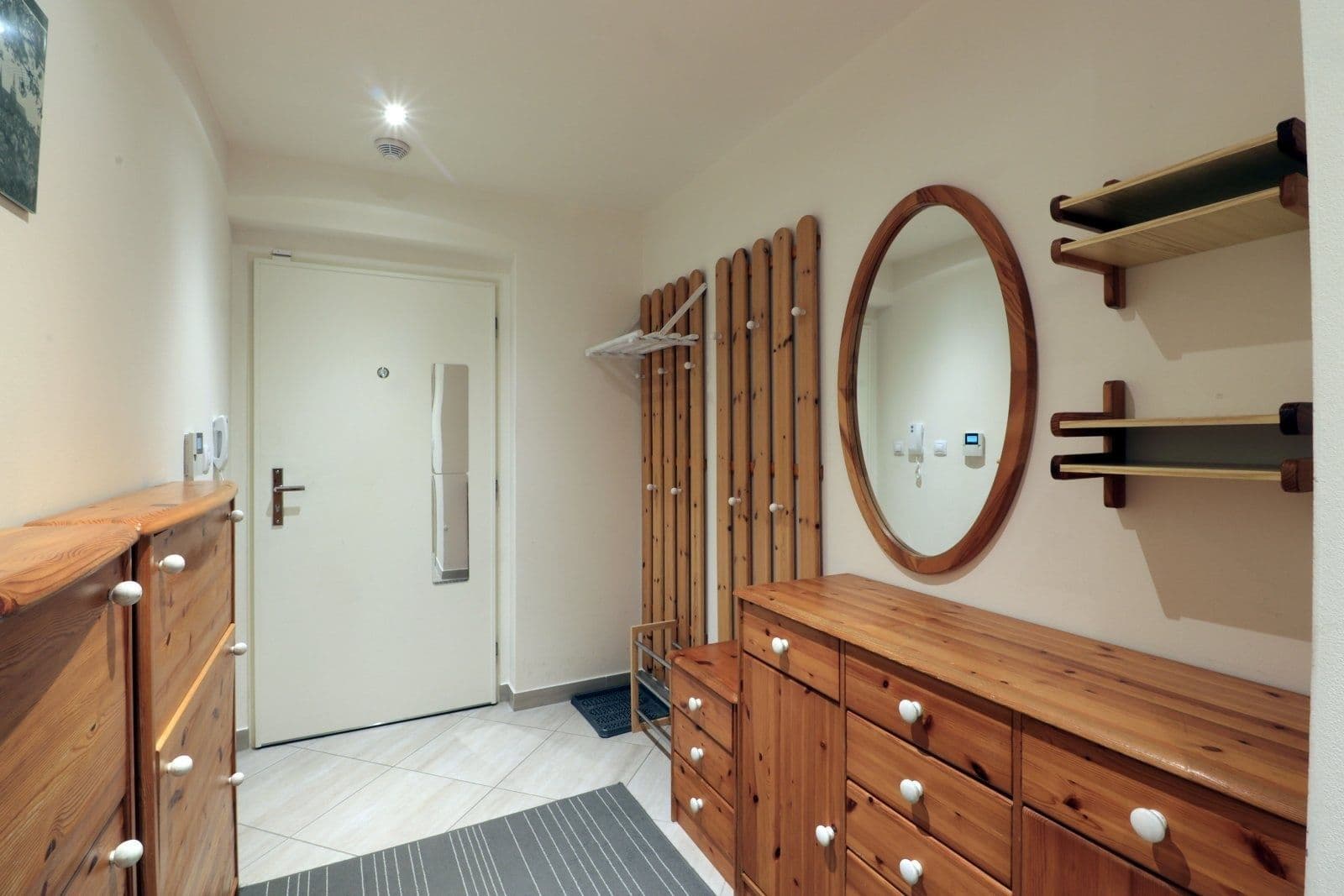 3 bedroom with open-plan kitchen flat to rent, 110 m², Kadečkové, Prague, Prague 3 bedroom with open-plan kitchen flat to rent, 110 m², Kadečkové, Prague, Prague