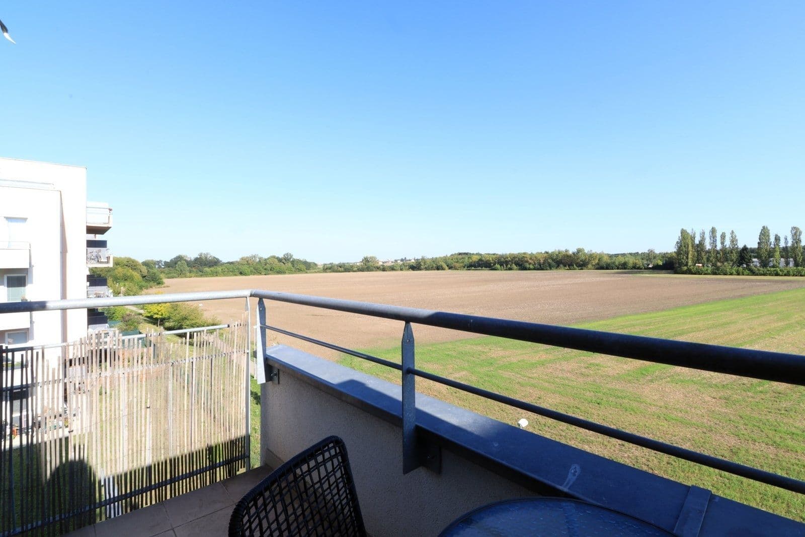 3 bedroom with open-plan kitchen flat to rent, 110 m², Kadečkové, Prague, Prague 3 bedroom with open-plan kitchen flat to rent, 110 m², Kadečkové, Prague, Prague