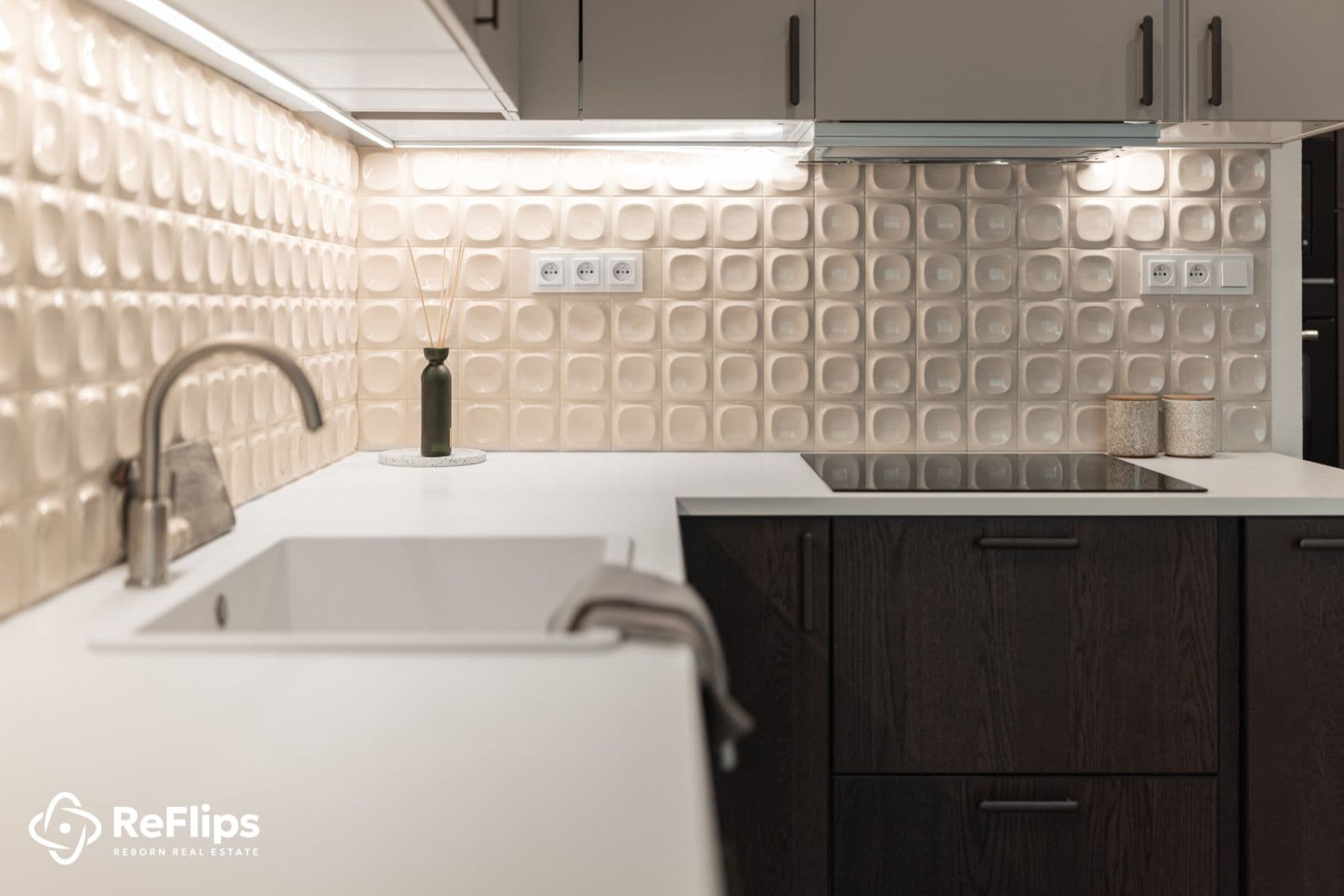 2 bedroom with open-plan kitchen flat for sale, 70 m², Sečská, Prague, Prague 2 bedroom with open-plan kitchen flat for sale, 70 m², Sečská, Prague, Prague