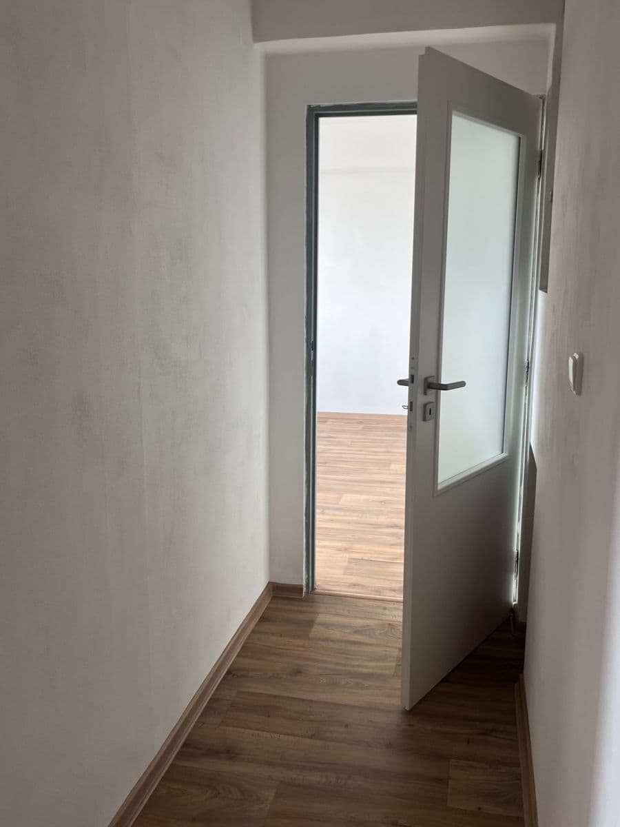 2 bedroom flat to rent, 49 m², Komenského, Vlašim, Středočeský Region 2 bedroom flat to rent, 49 m², Komenského, Vlašim, Středočeský Region