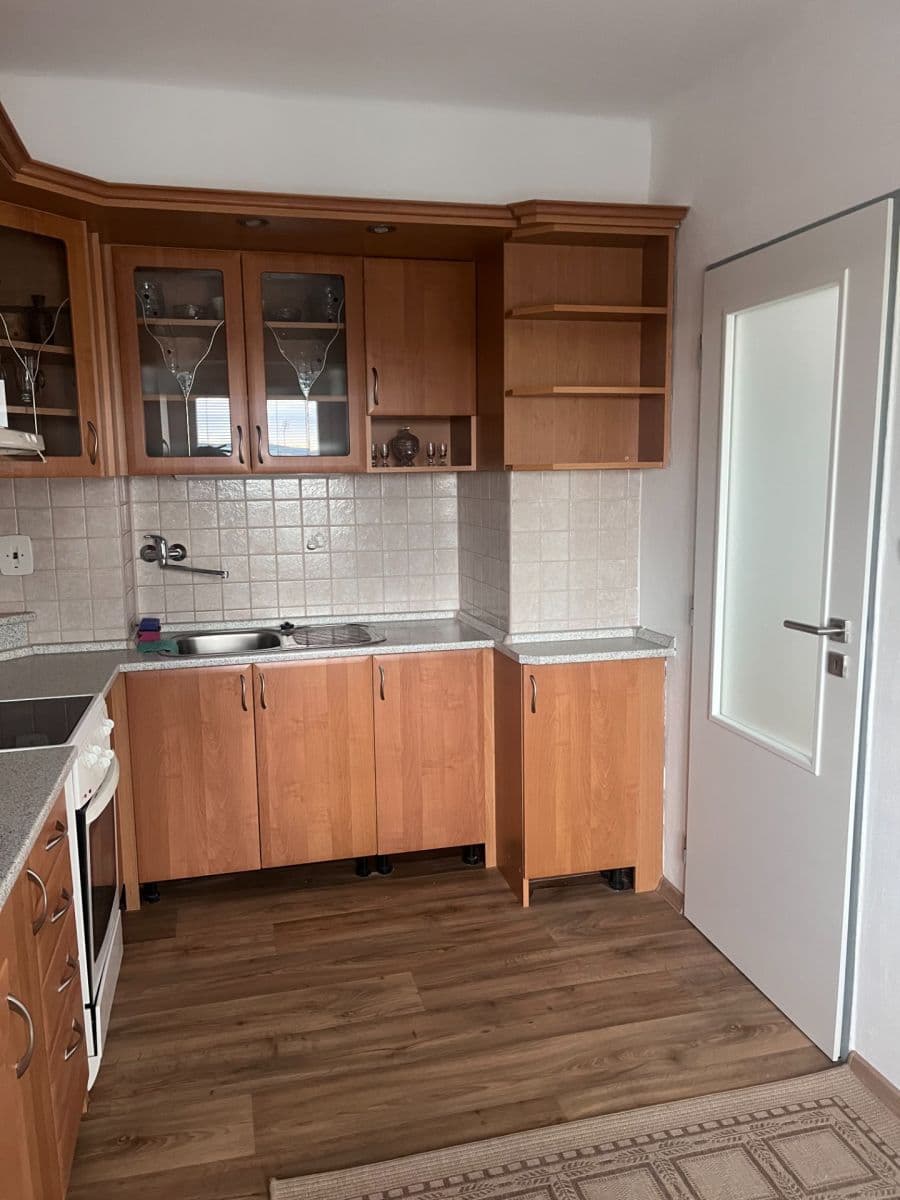 2 bedroom flat to rent, 49 m², Komenského, Vlašim, Středočeský Region 2 bedroom flat to rent, 49 m², Komenského, Vlašim, Středočeský Region