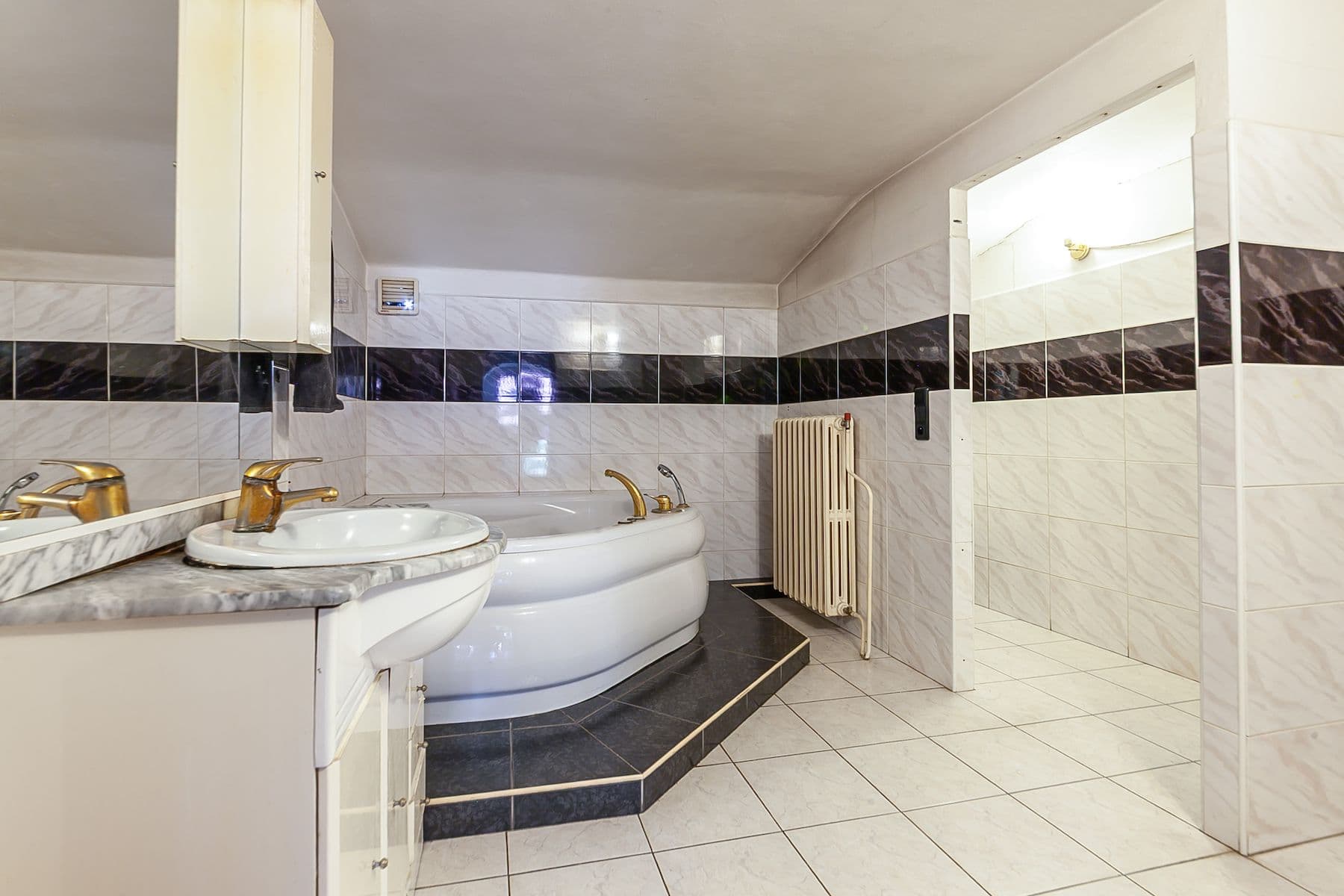 house for sale, 270 m², Modletice, Středočeský Region house for sale, 270 m², Modletice, Středočeský Region