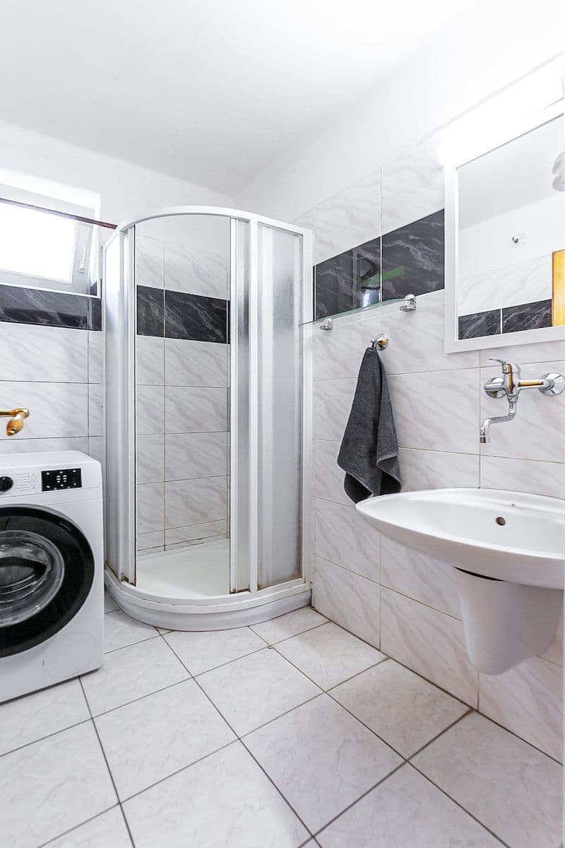 house for sale, 270 m², Modletice, Středočeský Region house for sale, 270 m², Modletice, Středočeský Region