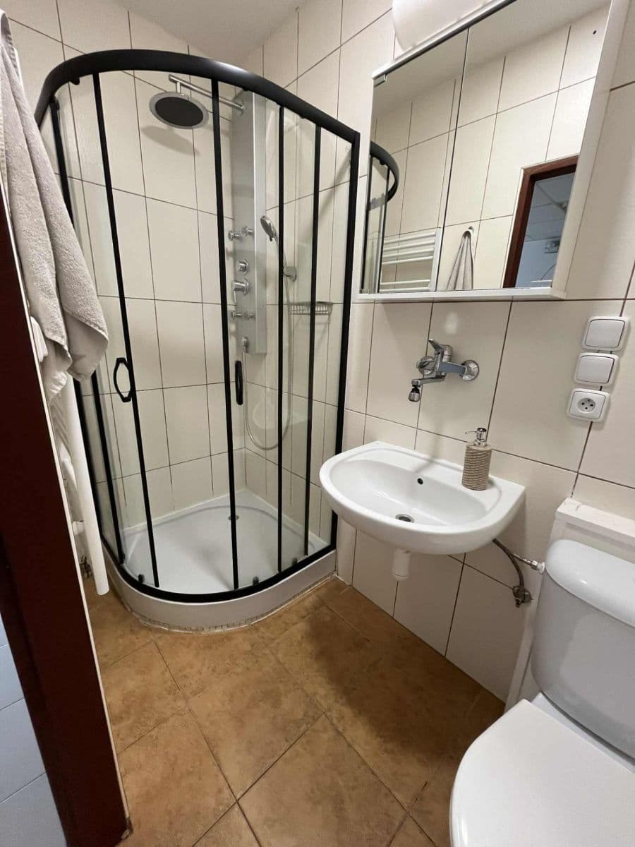 house to rent, 70 m², Brno, Jihomoravský Region house to rent, 70 m², Brno, Jihomoravský Region