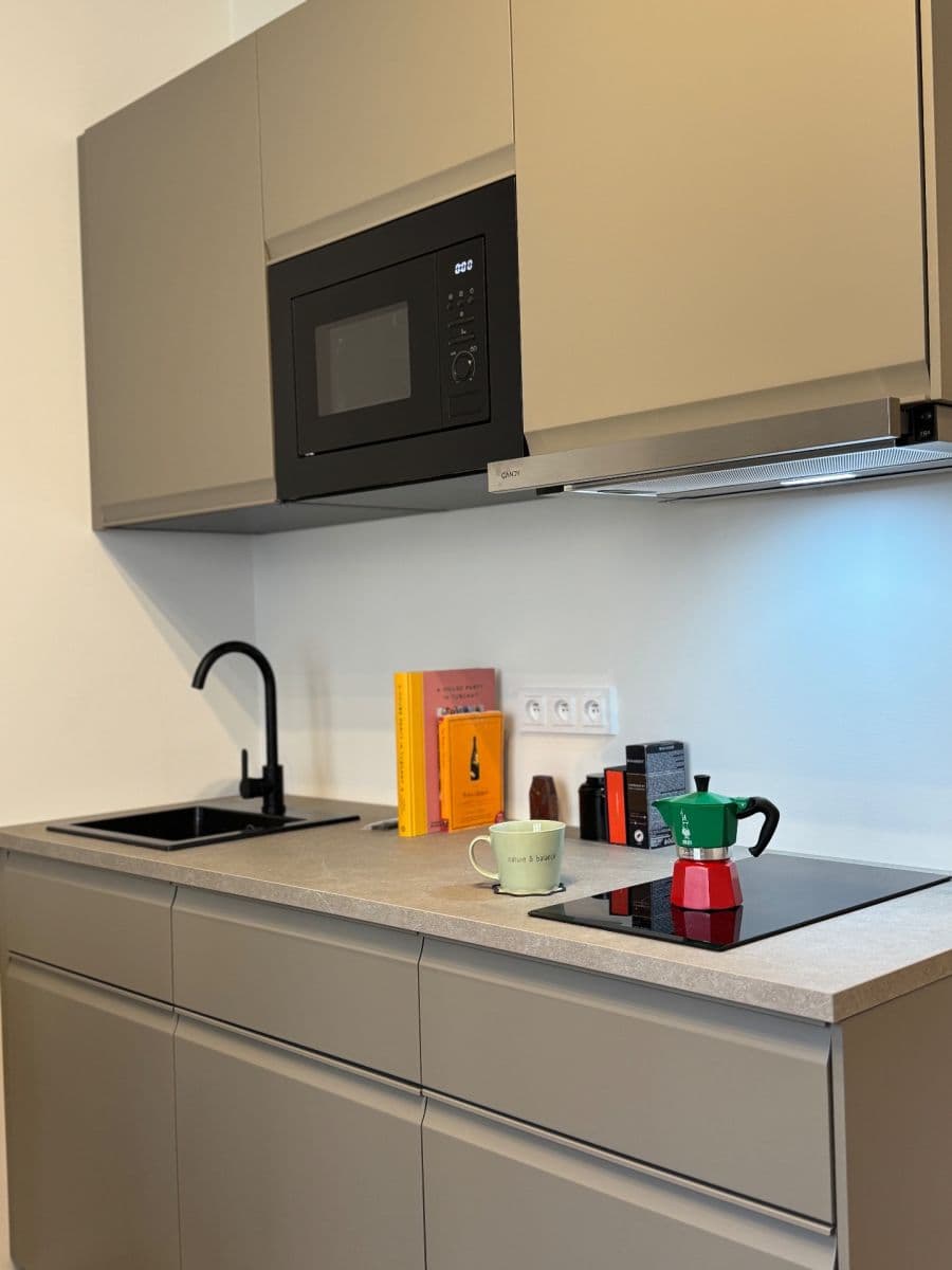 Studio flat to rent, 20 m², Za Návsí, Prague, Prague Studio flat to rent, 20 m², Za Návsí, Prague, Prague