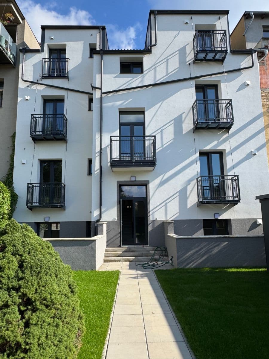 Studio flat to rent, 20 m², Za Návsí, Prague, Prague Studio flat to rent, 20 m², Za Návsí, Prague, Prague