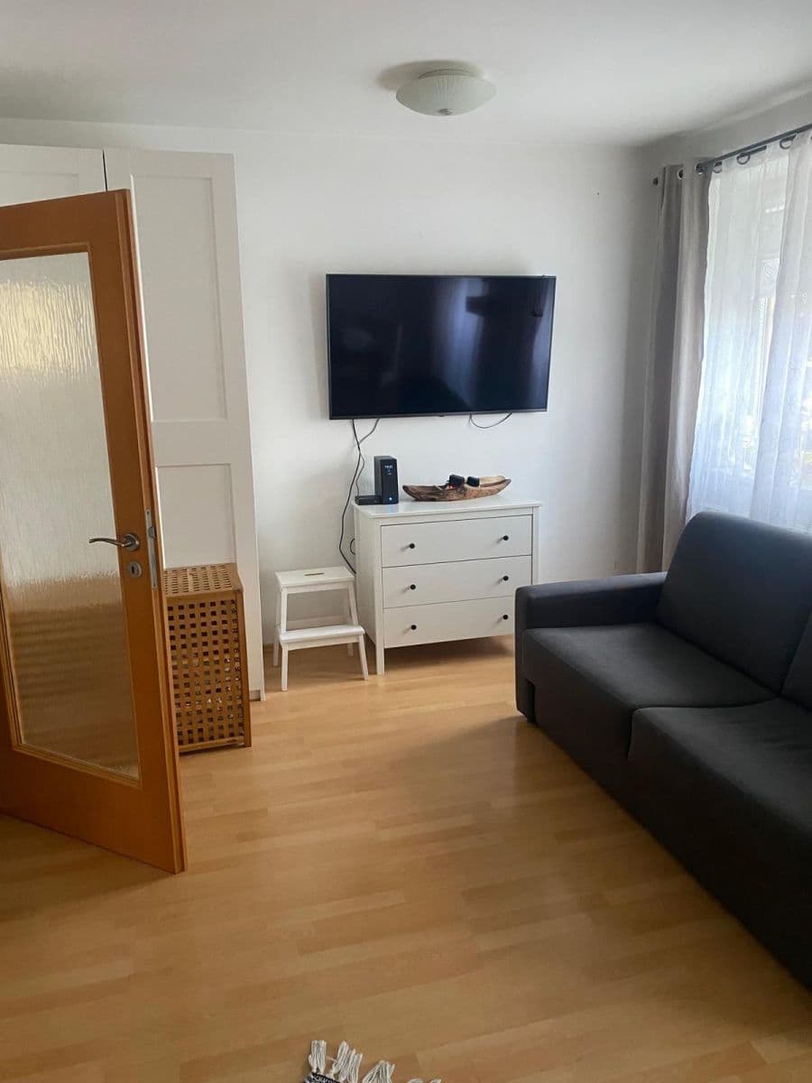 1 bedroom with open-plan kitchen flat to rent, 79 m², K Pískovně, Strančice, Středočeský Region 1 bedroom with open-plan kitchen flat to rent, 79 m², K Pískovně, Strančice, Středočeský Region