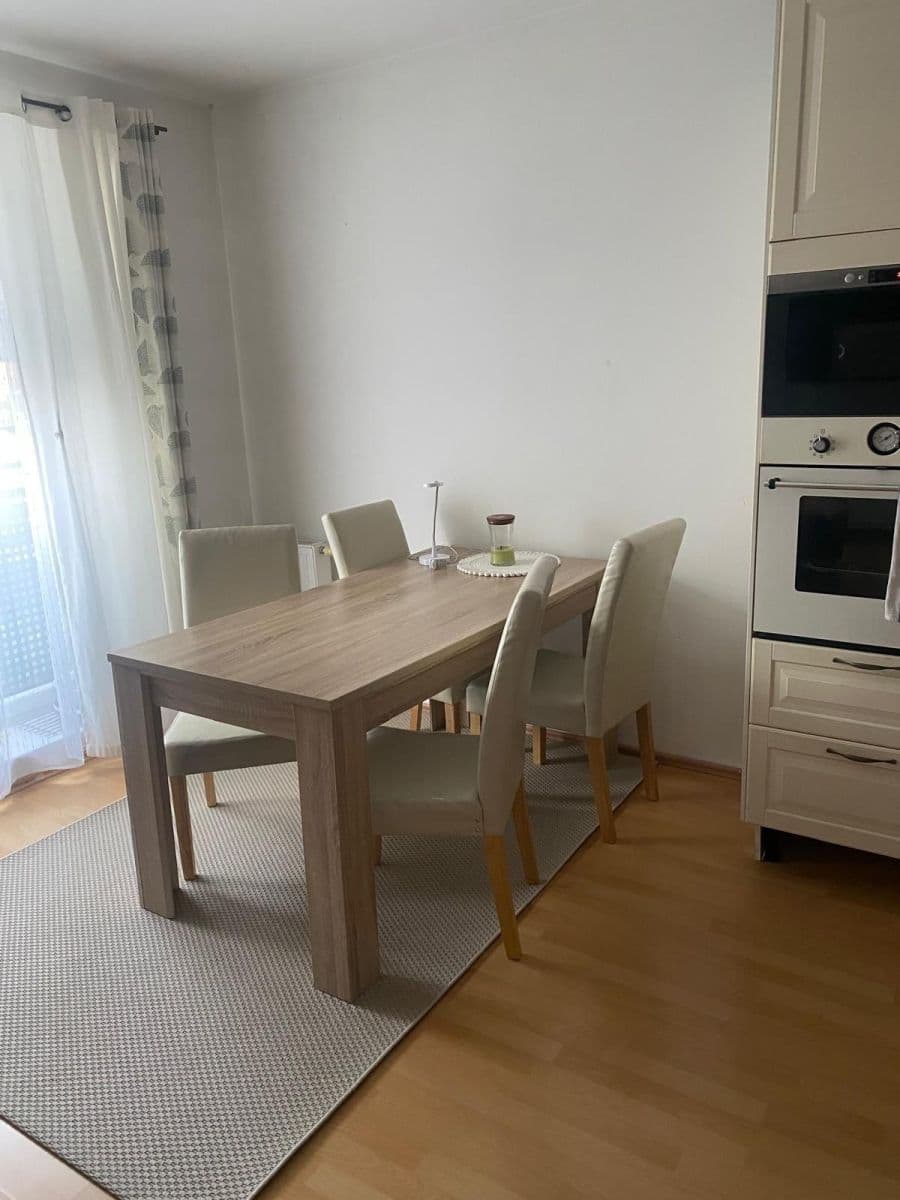 1 bedroom with open-plan kitchen flat to rent, 79 m², K Pískovně, Strančice, Středočeský Region 1 bedroom with open-plan kitchen flat to rent, 79 m², K Pískovně, Strančice, Středočeský Region