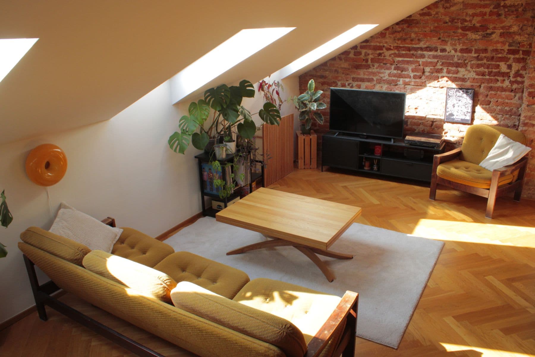 1 bedroom with open-plan kitchen flat for sale, 79 m², Wenzigova, Prague, Prague 1 bedroom with open-plan kitchen flat for sale, 79 m², Wenzigova, Prague, Prague