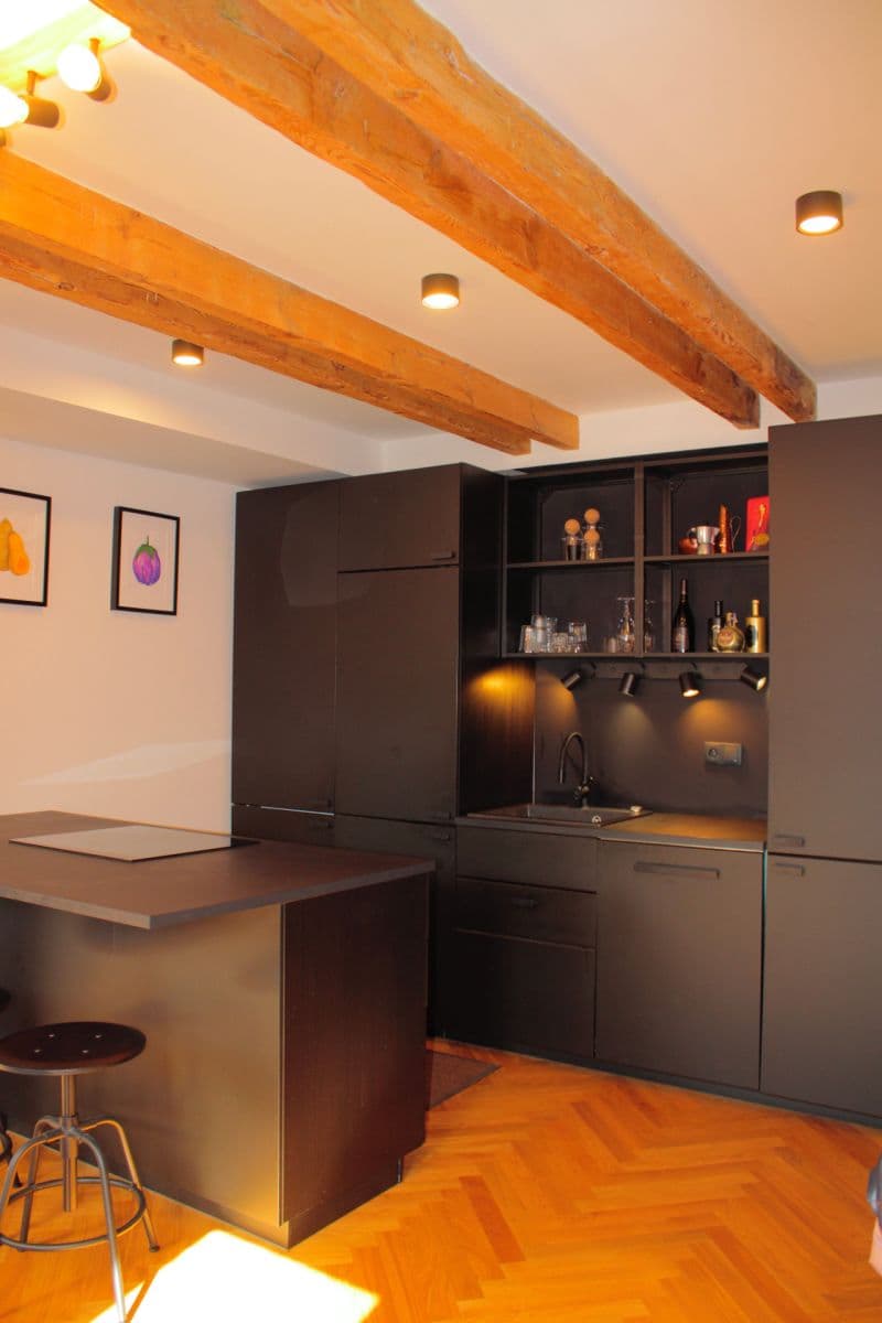 1 bedroom with open-plan kitchen flat for sale, 79 m², Wenzigova, Prague, Prague 1 bedroom with open-plan kitchen flat for sale, 79 m², Wenzigova, Prague, Prague