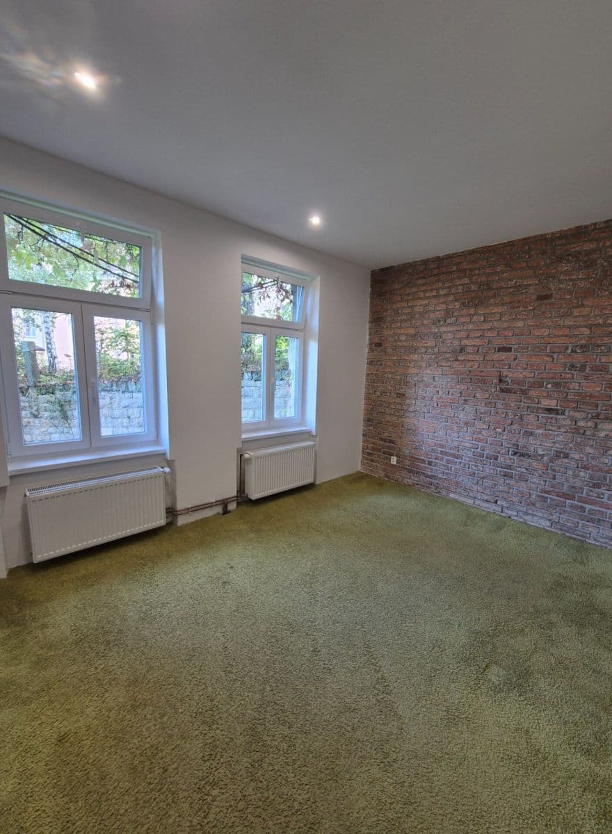 2 bedroom flat for sale, 95 m², Skřivánčí, Jablonec nad Nisou, Liberecký Region 2 bedroom flat for sale, 95 m², Skřivánčí, Jablonec nad Nisou, Liberecký Region