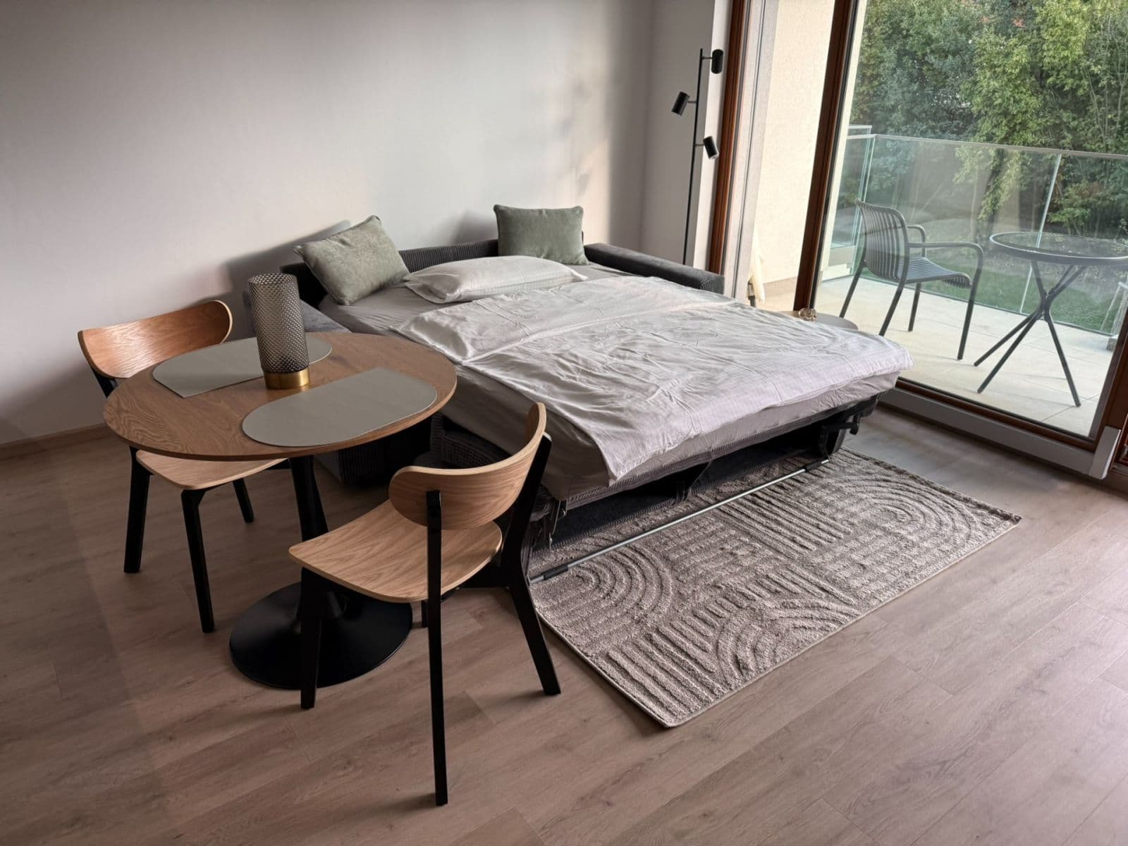 Studio flat to rent, 33 m², Lučištníků, Prague, Prague Studio flat to rent, 33 m², Lučištníků, Prague, Prague