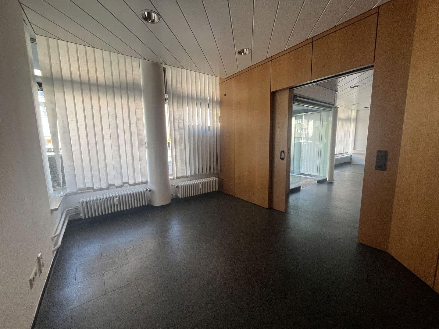 non-residential property to rent, 100 m², Römerstrasse 216, Heidelberg, Baden-Württemberg non-residential property to rent, 100 m², Römerstrasse 216, Heidelberg, Baden-Württemberg