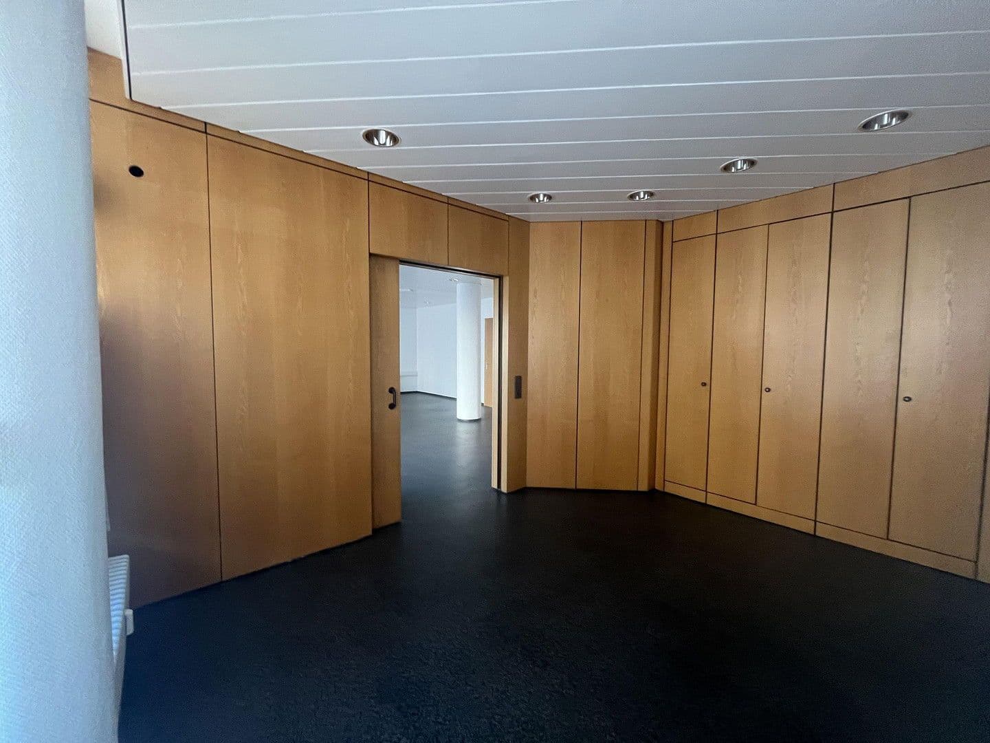 non-residential property to rent, 100 m², Römerstrasse 216, Heidelberg, Baden-Württemberg non-residential property to rent, 100 m², Römerstrasse 216, Heidelberg, Baden-Württemberg