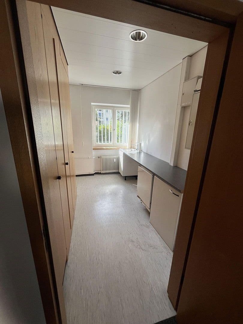 non-residential property to rent, 100 m², Römerstrasse 216, Heidelberg, Baden-Württemberg non-residential property to rent, 100 m², Römerstrasse 216, Heidelberg, Baden-Württemberg