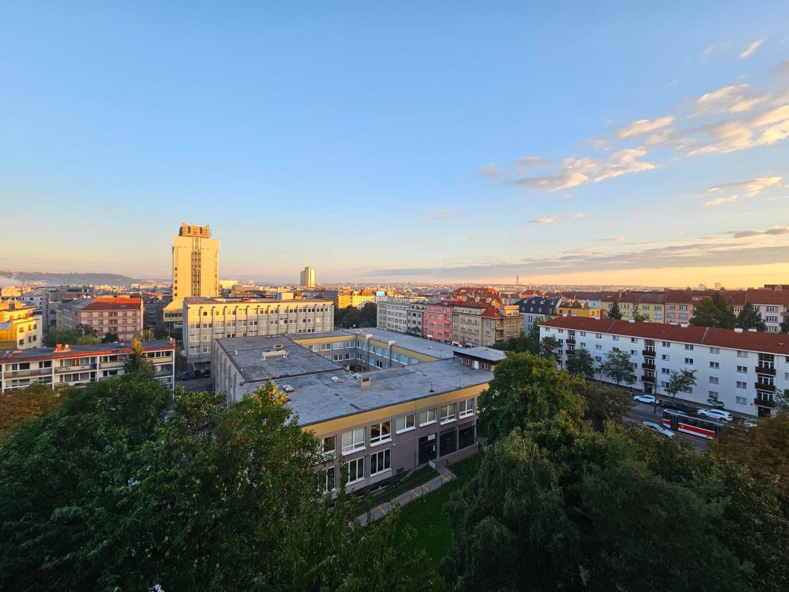 2 bedroom with open-plan kitchen flat to rent, 63 m², Kotorská, Prague, Prague 2 bedroom with open-plan kitchen flat to rent, 63 m², Kotorská, Prague, Prague