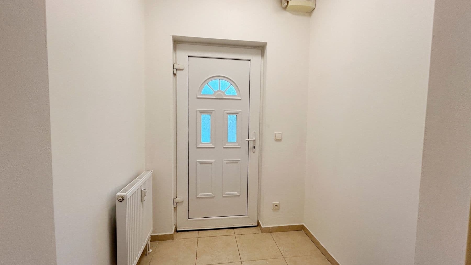 Studio flat to rent, 40 m², Otvovice, Středočeský Region Studio flat to rent, 40 m², Otvovice, Středočeský Region