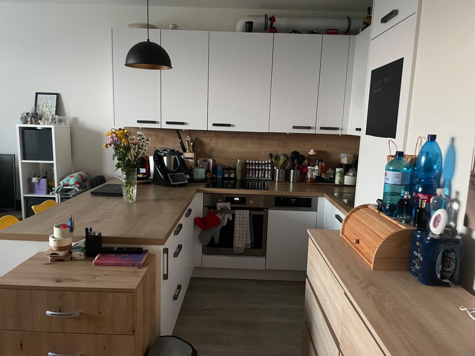 Studio flat to rent, 38 m², Velvarská, Horoměřice, Středočeský Region Studio flat to rent, 38 m², Velvarská, Horoměřice, Středočeský Region