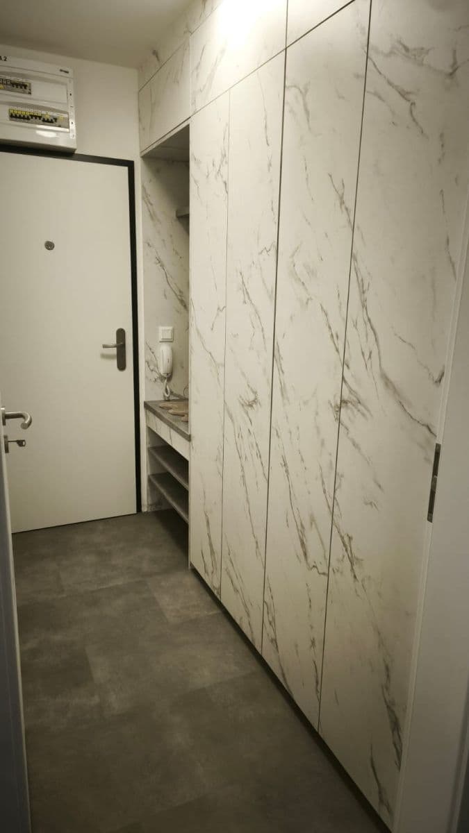 Studio flat to rent, 31 m², Aloise Rašína, Olomouc, Olomoucký Region Studio flat to rent, 31 m², Aloise Rašína, Olomouc, Olomoucký Region