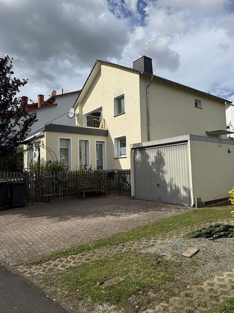 house for sale, 143 m², Baunatal, Hesse house for sale, 143 m², Baunatal, Hesse