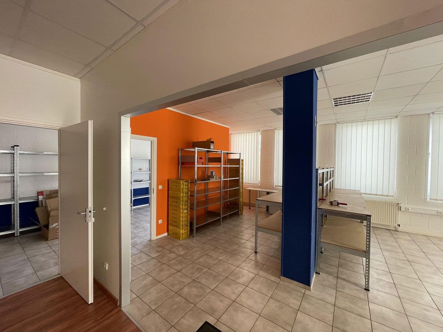 office to rent, 275 m², Weihersfeld 34, Brüggen, North Rhine-Westphalia office to rent, 275 m², Weihersfeld 34, Brüggen, North Rhine-Westphalia