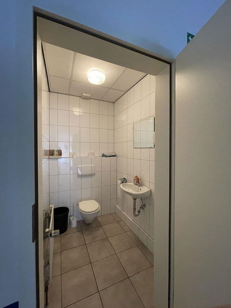 office to rent, 275 m², Weihersfeld 34, Brüggen, North Rhine-Westphalia office to rent, 275 m², Weihersfeld 34, Brüggen, North Rhine-Westphalia