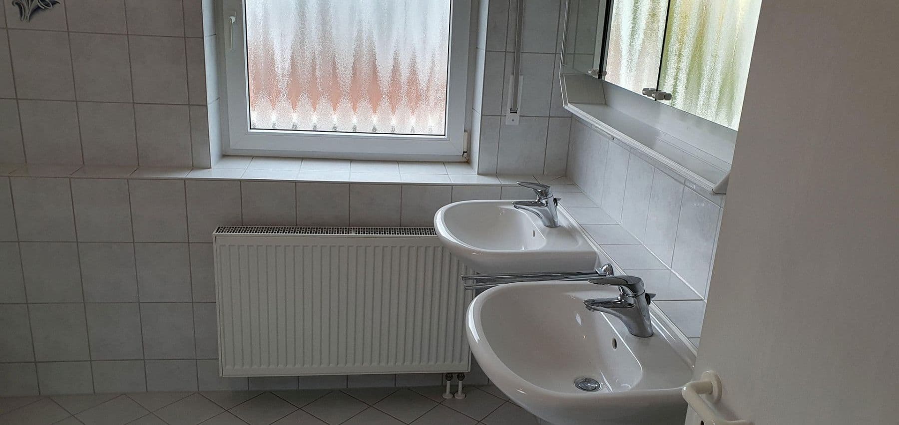 house for sale, 330 m², Sittenbachstraße 28 und 28a, Odelzhausen, Bavaria house for sale, 330 m², Sittenbachstraße 28 und 28a, Odelzhausen, Bavaria