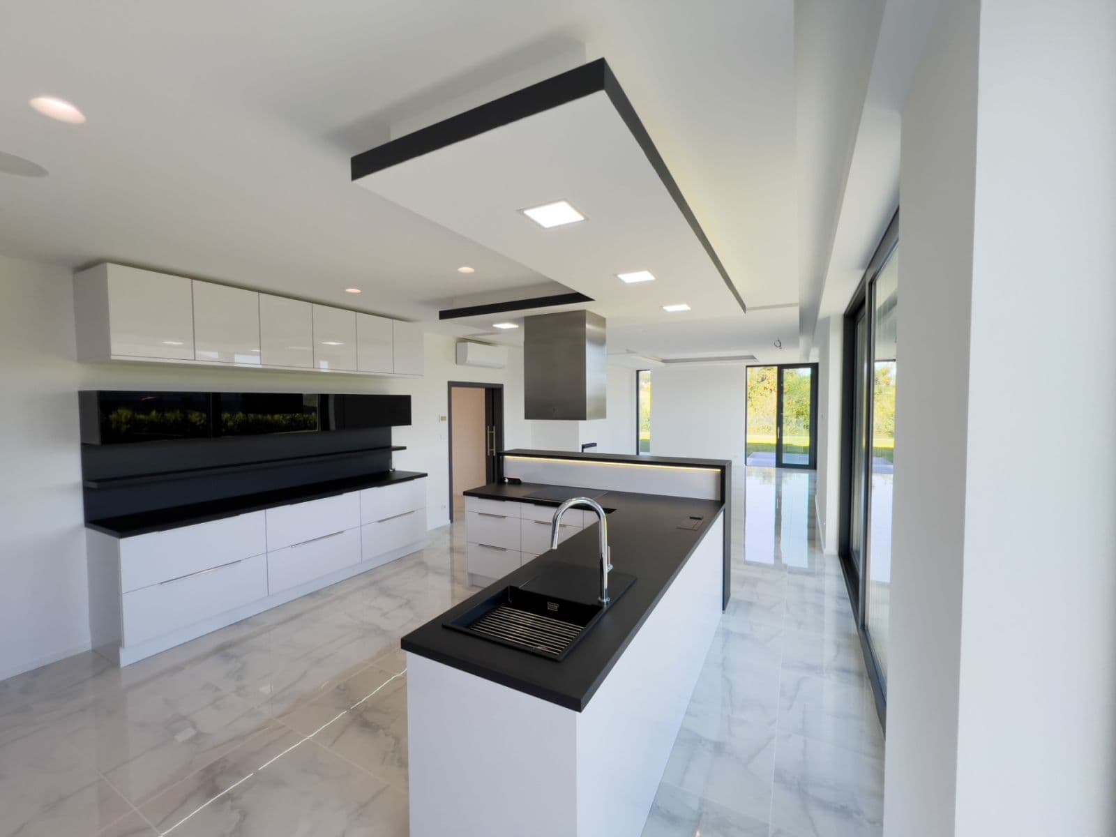 house for sale, 280 m², Oblouková, Všestary, Středočeský Region house for sale, 280 m², Oblouková, Všestary, Středočeský Region