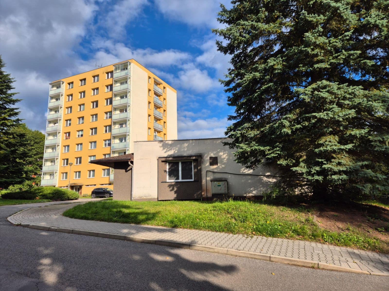 non-residential property for sale, 450 m², Lomní, Trutnov, Královéhradecký Region non-residential property for sale, 450 m², Lomní, Trutnov, Královéhradecký Region