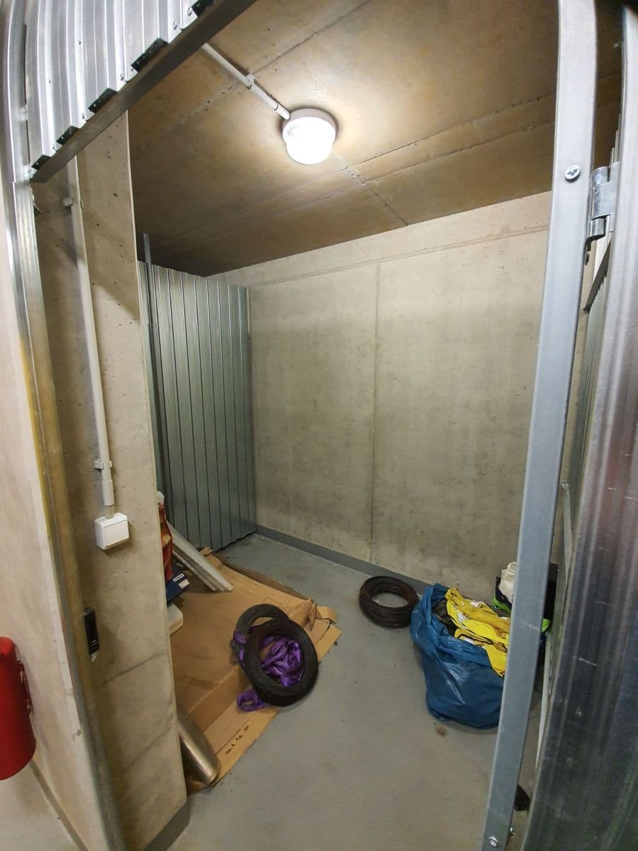 1 bedroom with open-plan kitchen flat to rent, 53 m², Ferrariho, Prague, Prague 1 bedroom with open-plan kitchen flat to rent, 53 m², Ferrariho, Prague, Prague