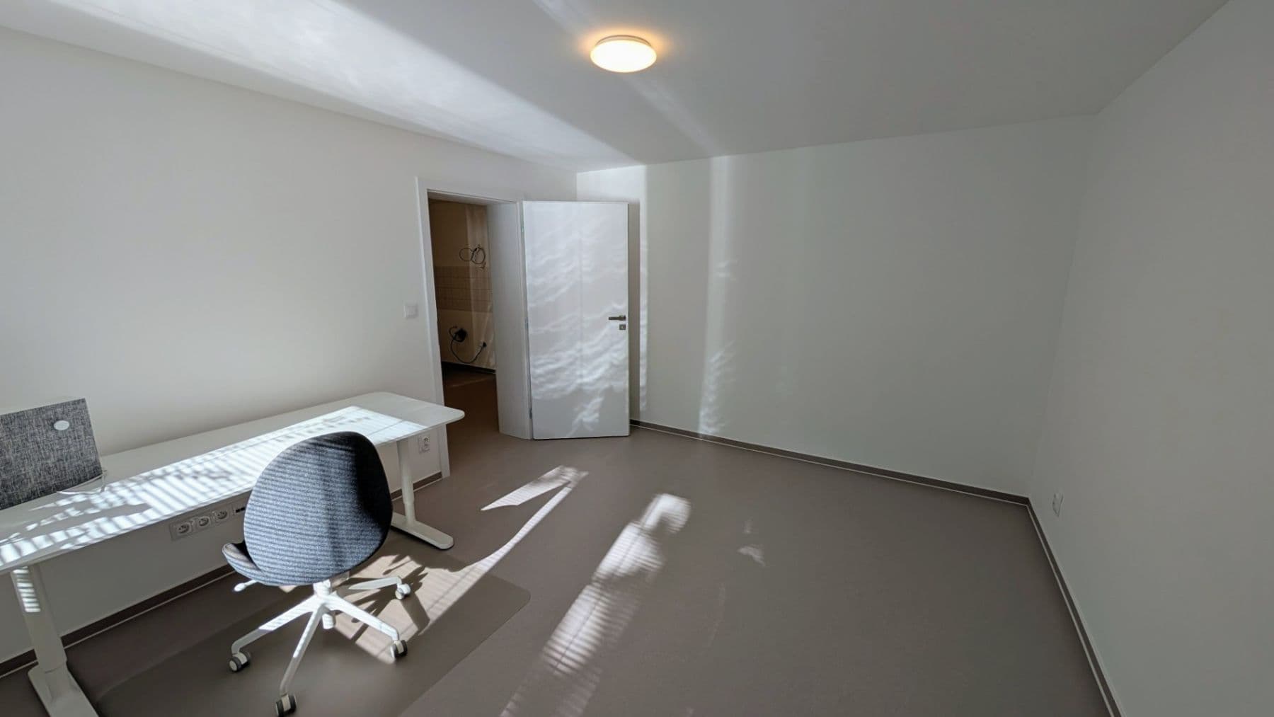 2 bedroom flat to rent, 53 m², Myslivní, Brno, Jihomoravský Region 2 bedroom flat to rent, 53 m², Myslivní, Brno, Jihomoravský Region