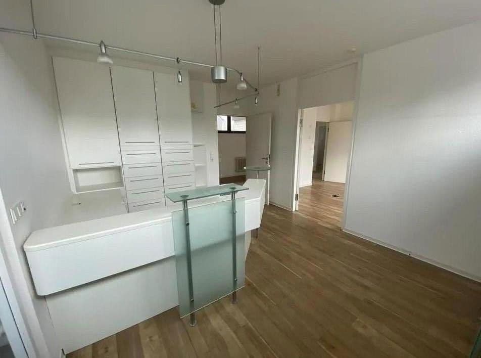 office to rent, 120 m², Stockstadt am Rhein, Hesse office to rent, 120 m², Stockstadt am Rhein, Hesse