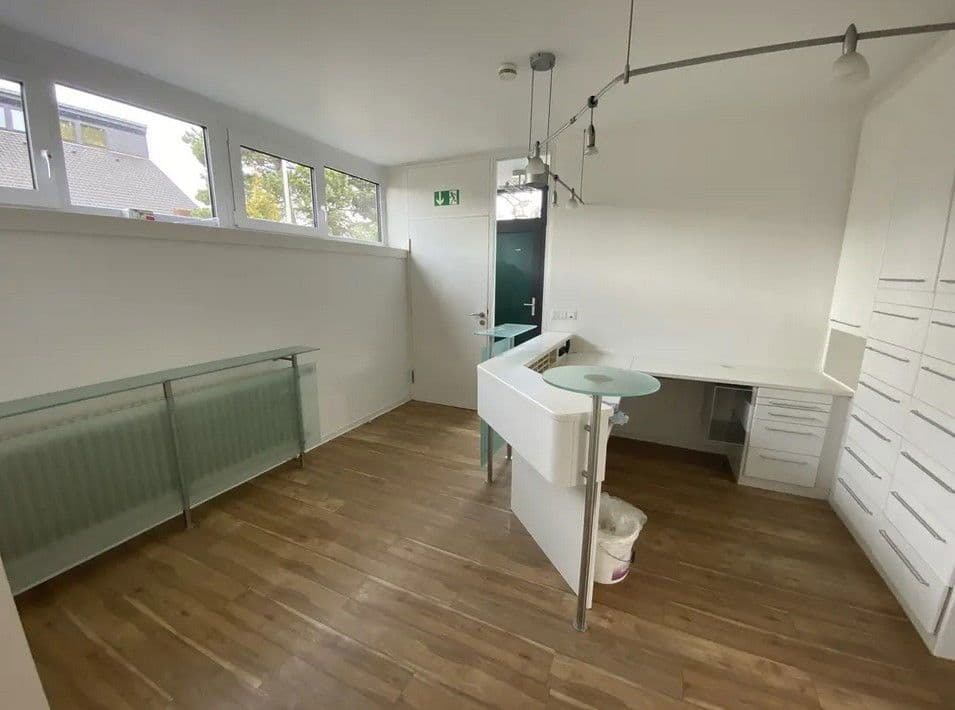 office to rent, 120 m², Stockstadt am Rhein, Hesse office to rent, 120 m², Stockstadt am Rhein, Hesse