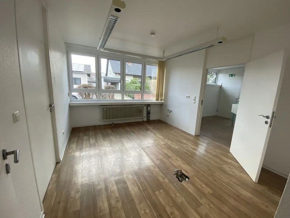 office to rent, 120 m², Stockstadt am Rhein, Hesse office to rent, 120 m², Stockstadt am Rhein, Hesse