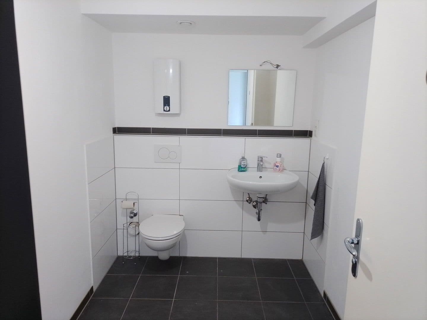 5 bedroom with open-plan kitchen flat to rent, 217 m², Harleßstr. 1a, Düsseldorf, North Rhine-Westphalia 5 bedroom with open-plan kitchen flat to rent, 217 m², Harleßstr. 1a, Düsseldorf, North Rhine-Westphalia