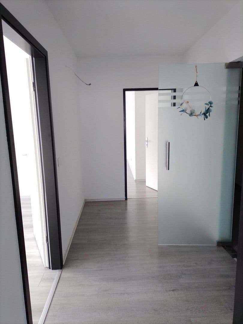 5 bedroom with open-plan kitchen flat to rent, 217 m², Harleßstr. 1a, Düsseldorf, North Rhine-Westphalia 5 bedroom with open-plan kitchen flat to rent, 217 m², Harleßstr. 1a, Düsseldorf, North Rhine-Westphalia