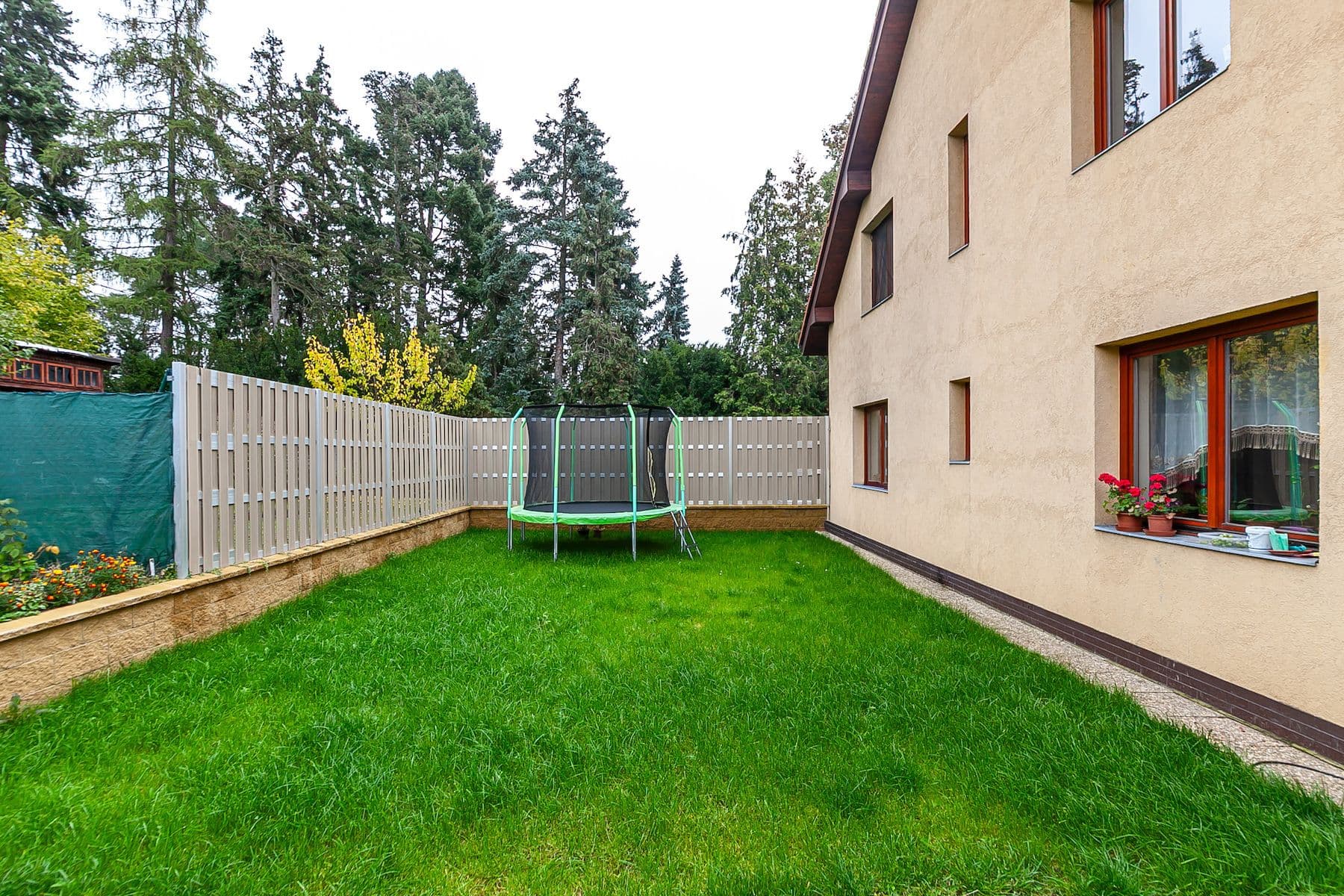 4 bedroom flat for sale, 371 m², Palouky, Hostivice, Středočeský Region 4 bedroom flat for sale, 371 m², Palouky, Hostivice, Středočeský Region