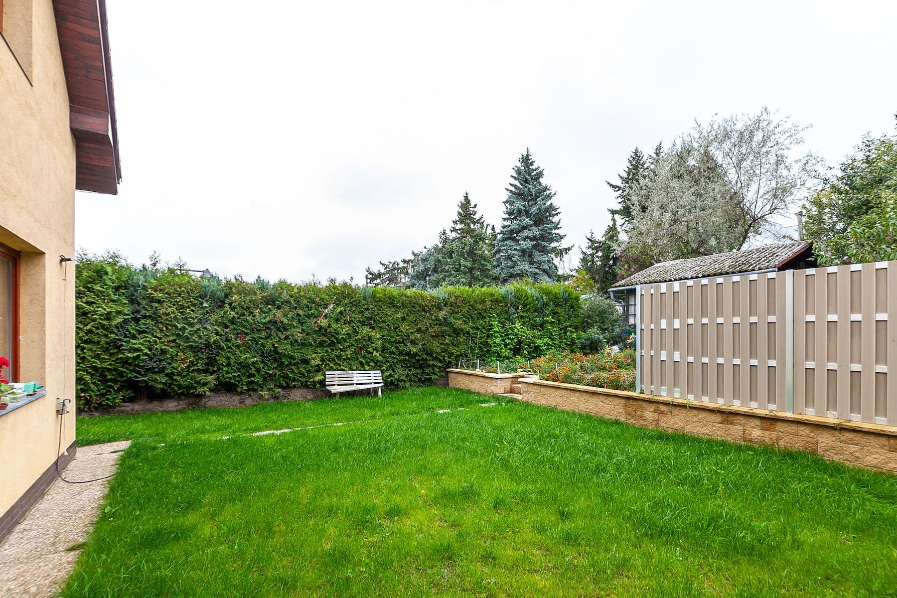 4 bedroom flat for sale, 371 m², Palouky, Hostivice, Středočeský Region 4 bedroom flat for sale, 371 m², Palouky, Hostivice, Středočeský Region