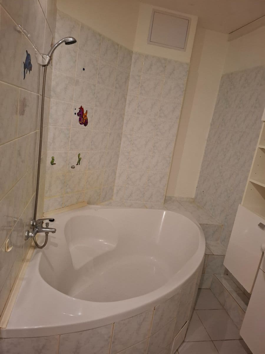 1 bedroom with open-plan kitchen flat for sale, 50 m², Lipová, Český Krumlov, Jihočeský Region 1 bedroom with open-plan kitchen flat for sale, 50 m², Lipová, Český Krumlov, Jihočeský Region