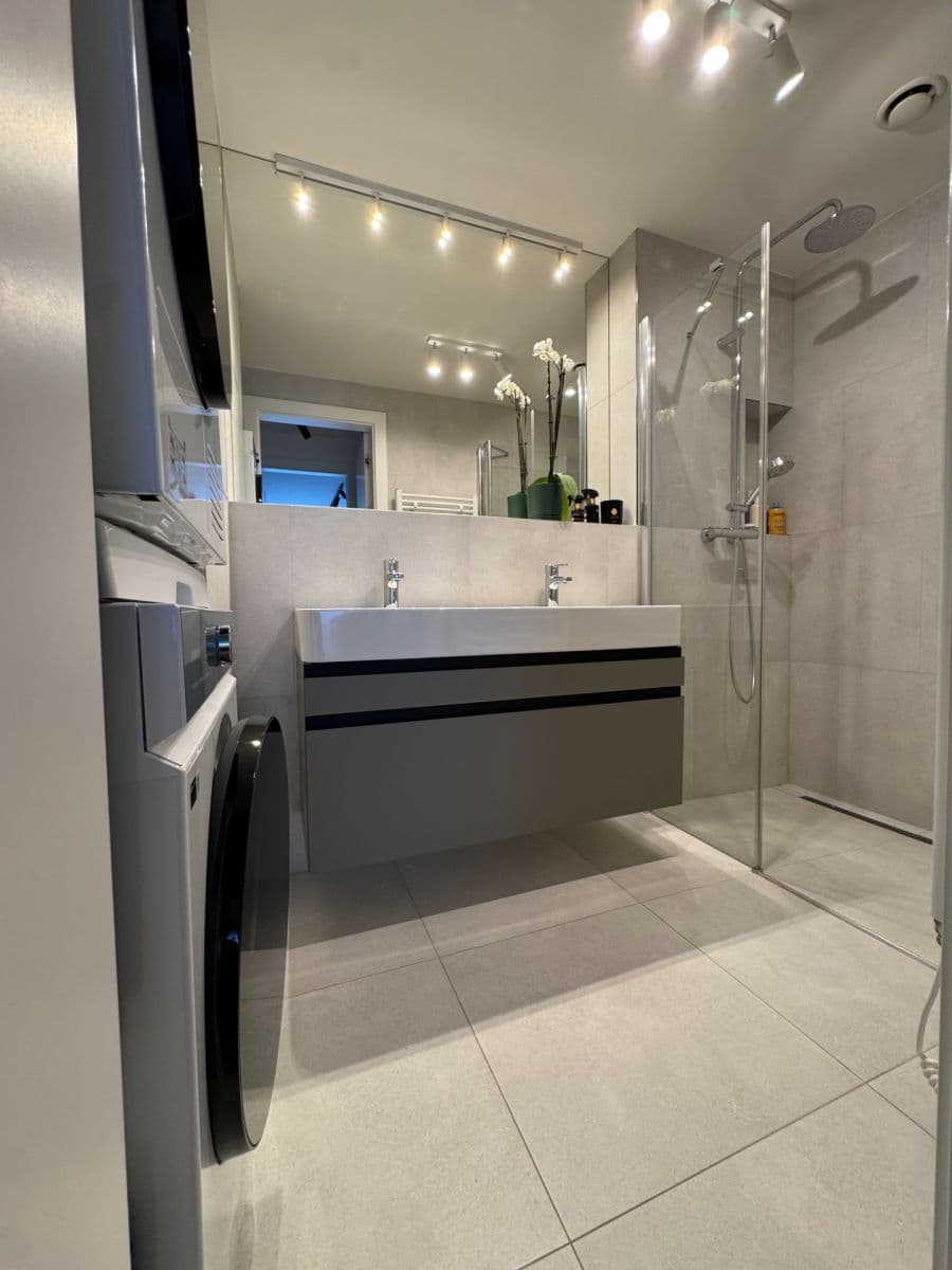 2 bedroom with open-plan kitchen flat for sale, 96 m², Hodonínská, Prague, Prague 2 bedroom with open-plan kitchen flat for sale, 96 m², Hodonínská, Prague, Prague