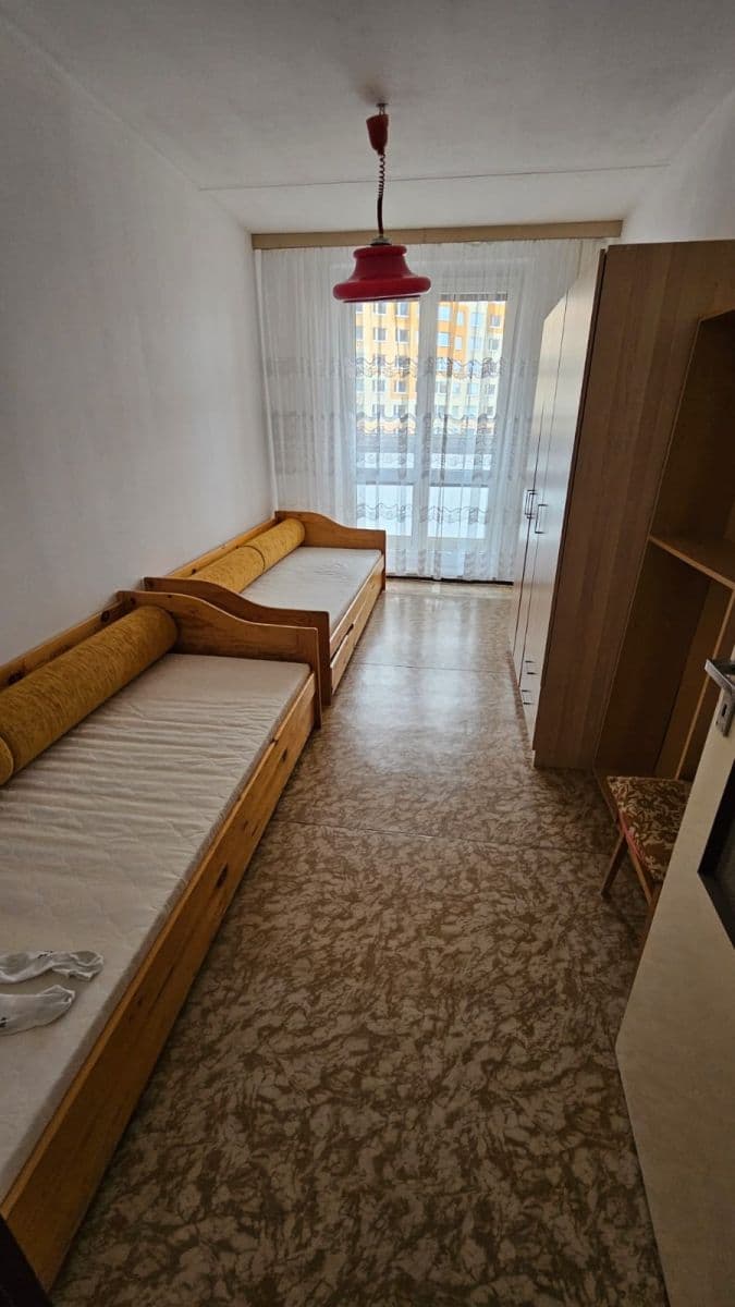 3 bedroom flat to rent, 80 m², Generála Janouška, Prague, Prague 3 bedroom flat to rent, 80 m², Generála Janouška, Prague, Prague