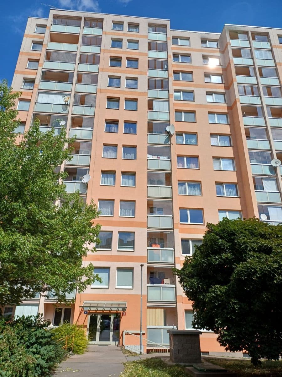 3 bedroom flat to rent, 80 m², Generála Janouška, Prague, Prague 3 bedroom flat to rent, 80 m², Generála Janouška, Prague, Prague