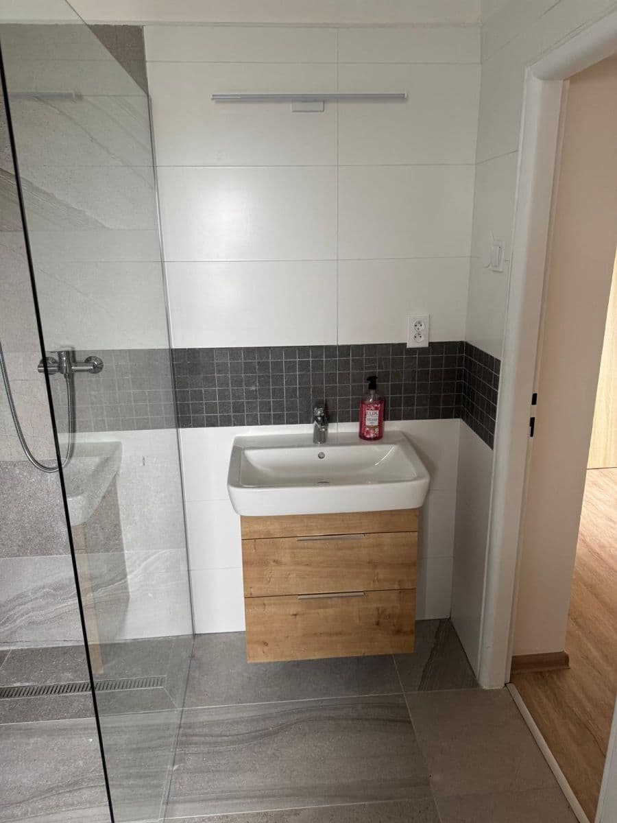 2 bedroom flat to rent, 55 m², U Jeslí, Lanškroun, Pardubický Region 2 bedroom flat to rent, 55 m², U Jeslí, Lanškroun, Pardubický Region