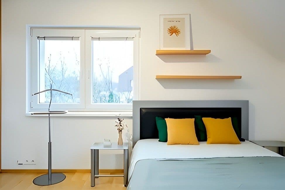 3 bedroom with open-plan kitchen flat to rent, 130 m², Na Slavíkově, Prague, Prague 3 bedroom with open-plan kitchen flat to rent, 130 m², Na Slavíkově, Prague, Prague